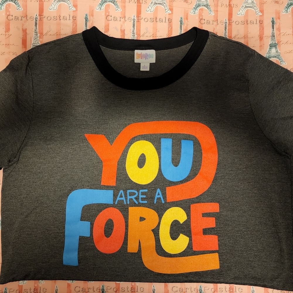 LuLaRoe T Shirt - Picture 2 of 4